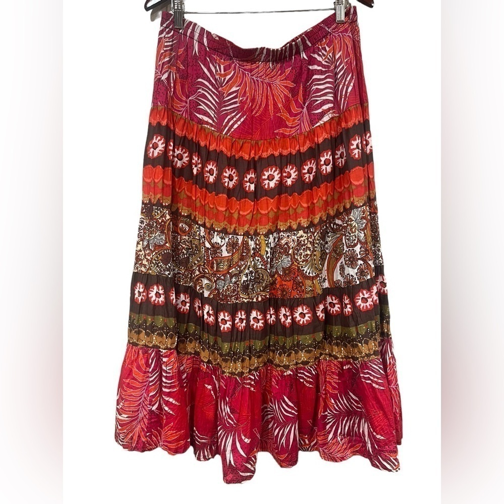 Choices Size Medium Maxi Skirt Long Pleated Red and Pink with Palm and Floral